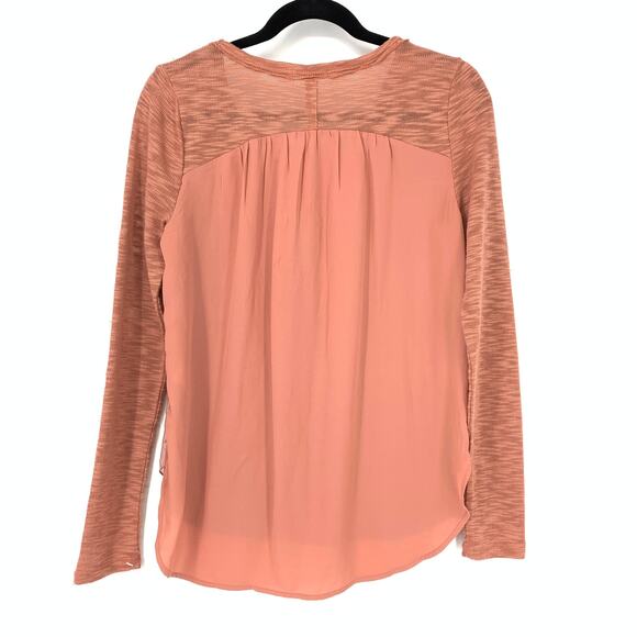 Maurices Sweater Women's Sz M Embroidered Mesh Front Long Sleeve Dusty Rose - Picture 2 of 6